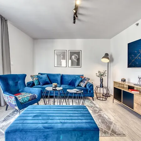 Chic Apartment *