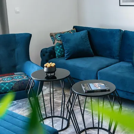 Chic Apartment *